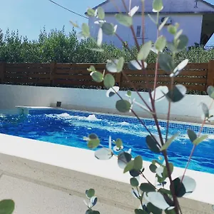 **stone House ** Center ** Old Town Apartment Trogir